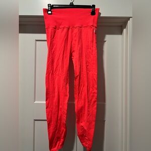 Free People Movement leggings
High Rise Good Karma
Bright neon orange/coral
M/L